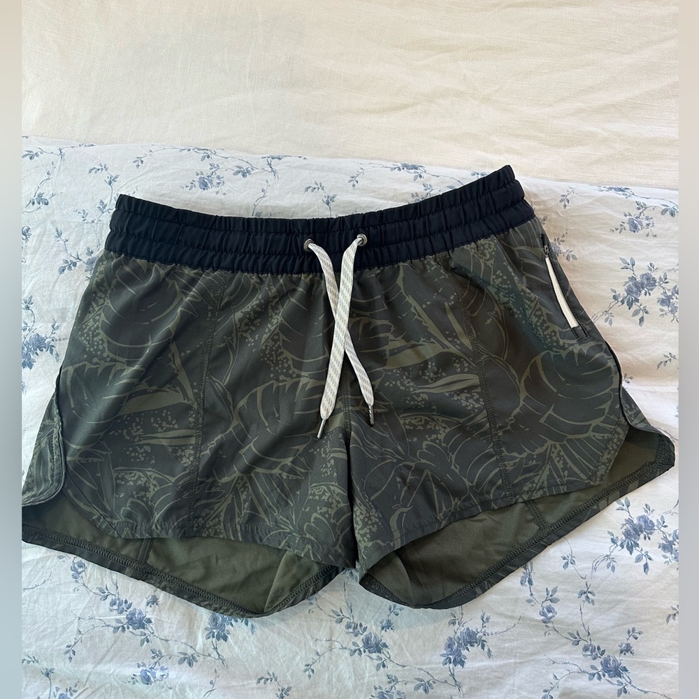 Vuori shorts